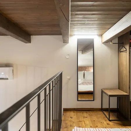 Quattro Domus Apartment *