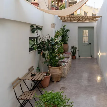 Quattro Domus Apartment *